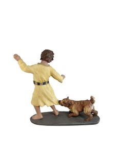 Niño con perrito mordiéndole la ropa 2