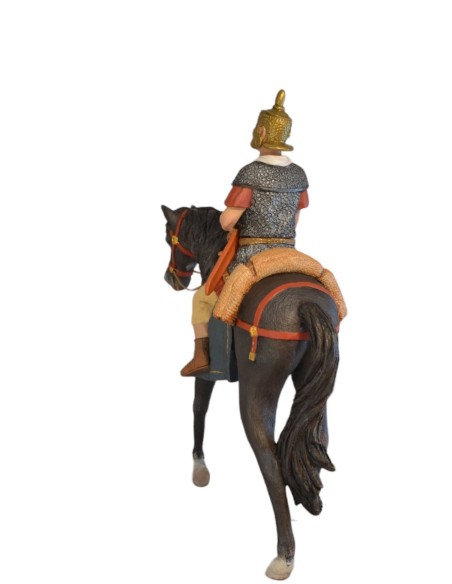 19129 Legionario a Caballo con espada. fabricado en pasta cerámica Italiana.