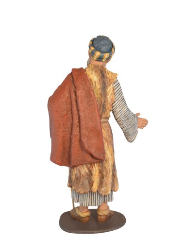 24027 Pastor anciano caminando. Fabricado en pasta cerámica Italiana.