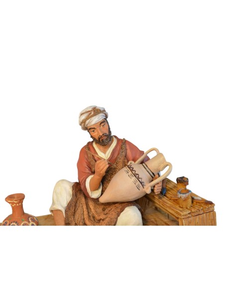 19029 Pintor de cerámica con complementos. Fabricado en pasta cerámica Italiana.