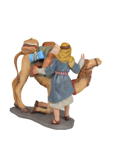 11032 Grupo camello sentándose cargado. Fabricado en pasta cerámica Italiana.