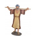 Pastor con vara sobre hombros Nº 15 - Fabricado en pasta cerámica Italiana.